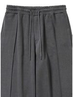 Lade das Bild in den Galerie-Viewer, One Tuck Quilted Jersey Pants Charcoal
