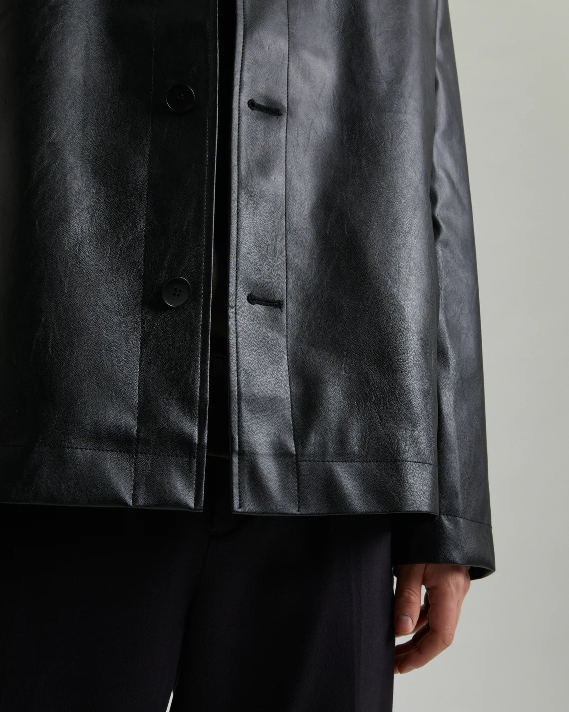 Alfred Faux Leather Black