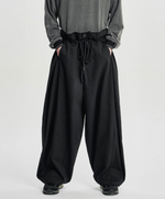 Lade das Bild in den Galerie-Viewer, Cotton Twill One Tuck Pants Black
