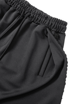 Lade das Bild in den Galerie-Viewer, Multi Lace Trim One Tuck Track Pants
