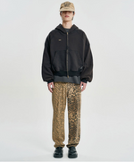 Lade das Bild in den Galerie-Viewer, Cropped Washed Up Hoodie Black
