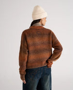Lade das Bild in den Galerie-Viewer, Gardient Knit Sweater Brown

