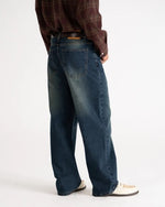 Lade das Bild in den Galerie-Viewer, Haven Denim Blue
