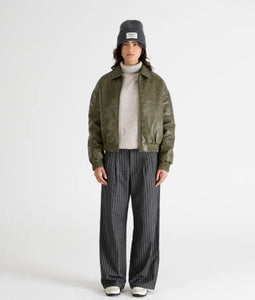 Pinstripe Pleated Pants Grey