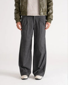 Pinstripe Pleated Pants Grey