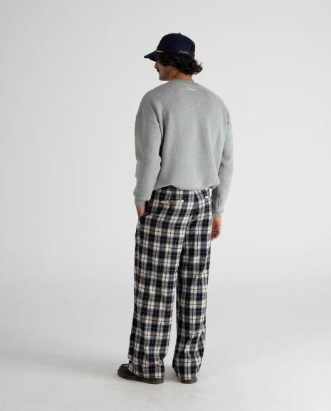 Legacy Knit Sweater Grey