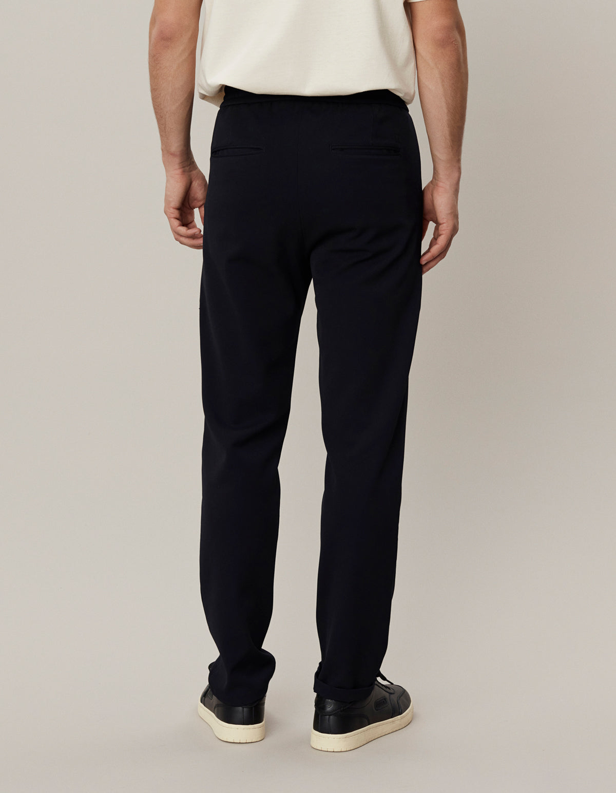 Como Tapered Drawstring Pants Black