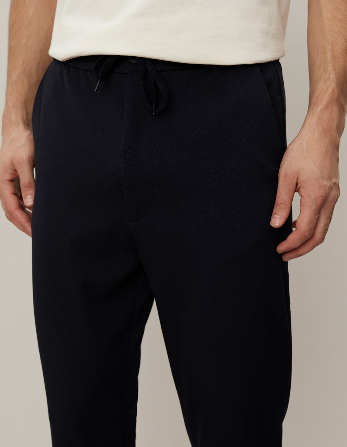Como Tapered Drawstring Pants Black