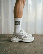 Lade das Bild in den Galerie-Viewer, Dance Tennis Socken White
