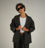 Lade das Bild in den Galerie-Viewer, Aspen Blazer Black
