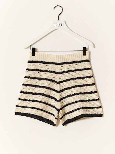 Heinke Shorts Blck/Gardenia