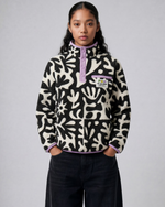 Lade das Bild in den Galerie-Viewer, Goodtimes Fleece Sweater Black
