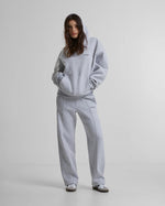 Lade das Bild in den Galerie-Viewer, 10119 Loose Sweatpants 2.0 Grey Melange
