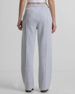 Lade das Bild in den Galerie-Viewer, 10119 Loose Sweatpants 2.0 Grey Melange
