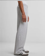 Lade das Bild in den Galerie-Viewer, Loose Sweatpants  Grey Melange
