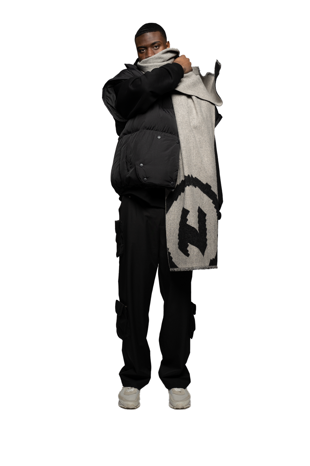 Circle Logo Scarf Black/White