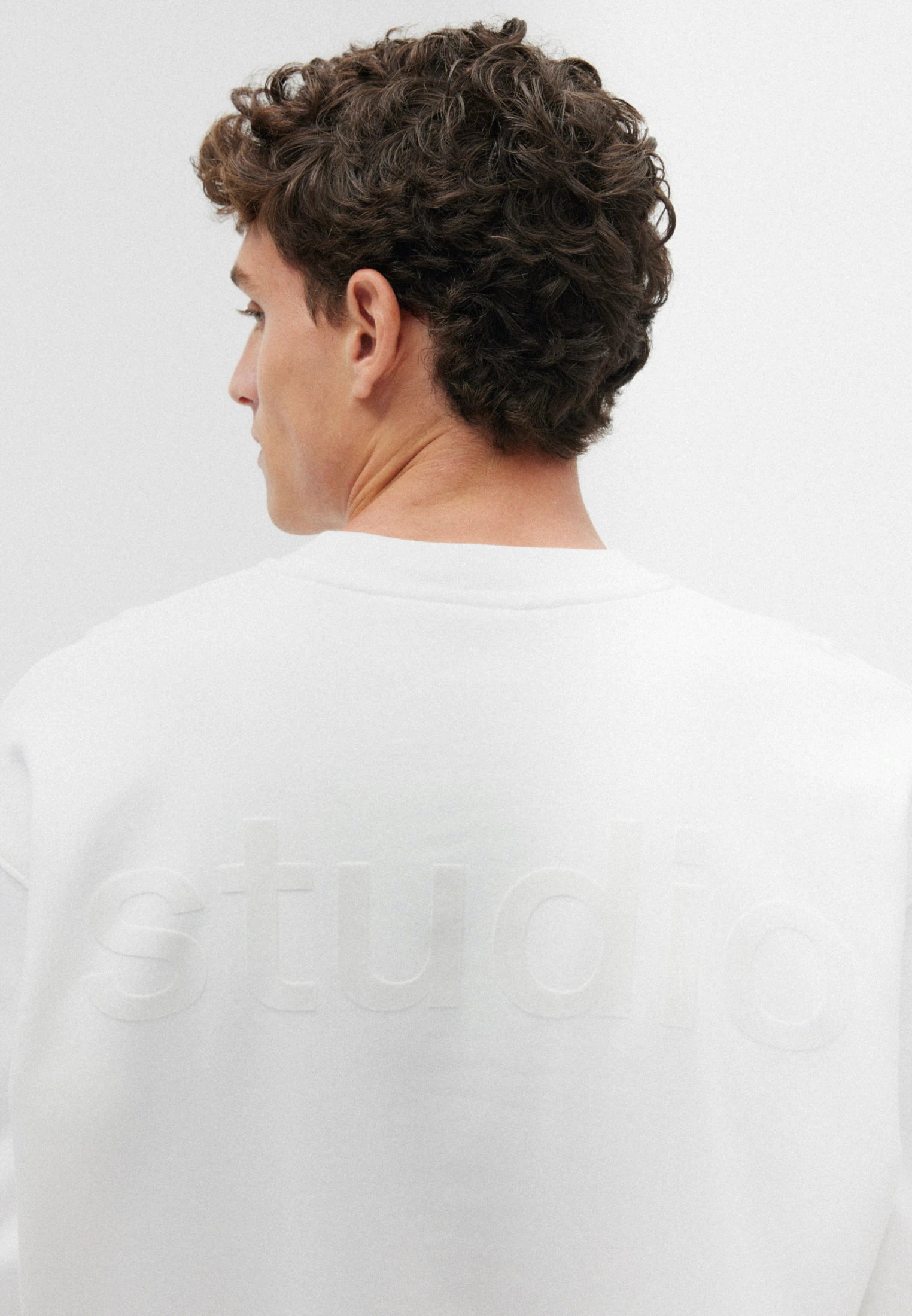 Studio R-Neck Oversized Ecru