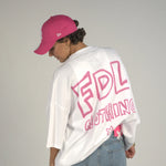 Lade das Bild in den Galerie-Viewer, New York Graffiti Oversized T White/Pink
