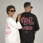 Lade das Bild in den Galerie-Viewer, New York Graffiti Oversized Tee Black

