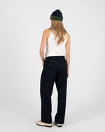 Lade das Bild in den Galerie-Viewer, The Embroidery Tank Top Off-White
