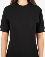 Lade das Bild in den Galerie-Viewer, The Slim Tee Black
