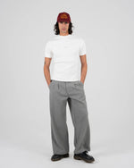 Lade das Bild in den Galerie-Viewer, The Slim Tee Off-White
