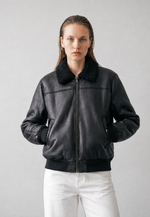 Lade das Bild in den Galerie-Viewer, Sector Faux Leather Jacket Black
