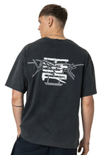 Lade das Bild in den Galerie-Viewer, T3R X Vertere Spikes Tee Washed Black
