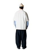Lade das Bild in den Galerie-Viewer, Banks Sign Shirt Off White
