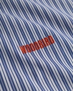 Lade das Bild in den Galerie-Viewer, Brooks Lion Shirt Light Blue
