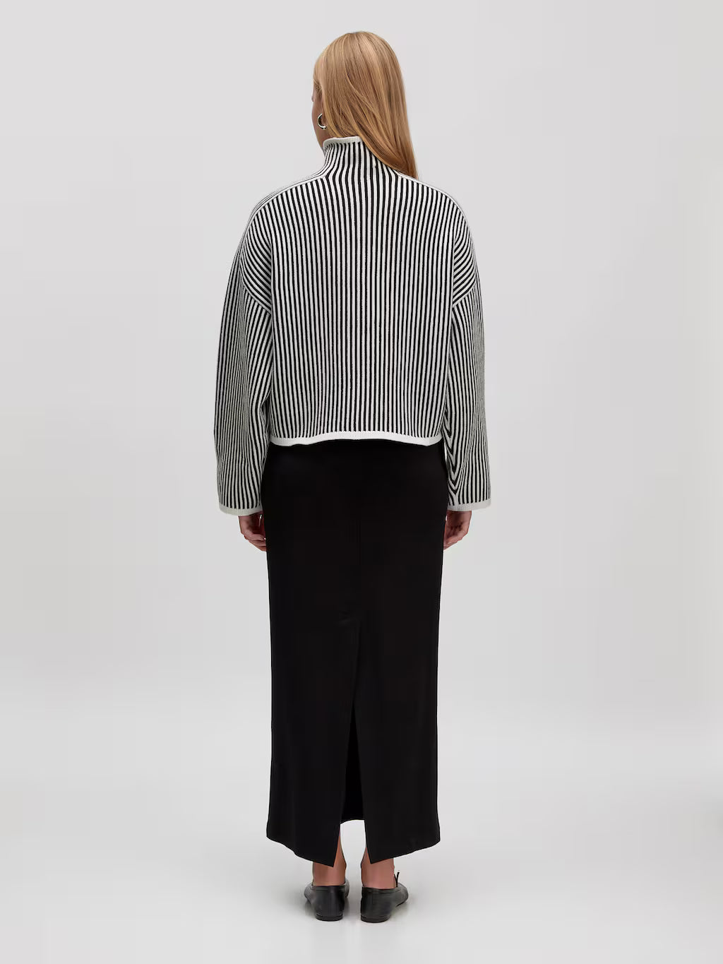 Nohea Jumper Black/White