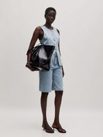 Lade das Bild in den Galerie-Viewer, Addison Denim Shorts Light Blue
