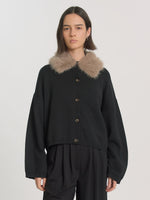 Lade das Bild in den Galerie-Viewer, Jonah Cardigan Black
