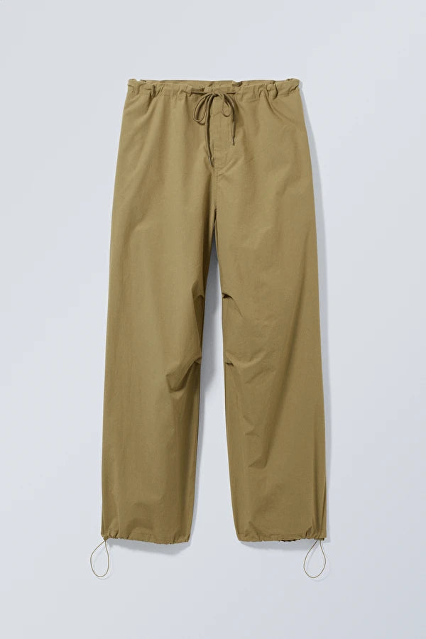 Parachute Loose Trousers Forest Green