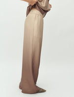 Lade das Bild in den Galerie-Viewer, Asaka Pant Coca Mocha Fade
