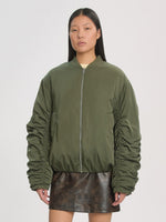 Lade das Bild in den Galerie-Viewer, Zereena Jacket Beetle
