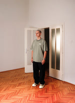 Lade das Bild in den Galerie-Viewer, Backprint T-Shirt Olive
