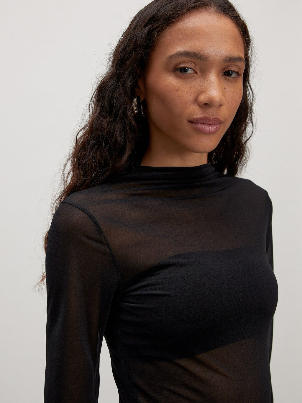 Leela Longsleeve Black