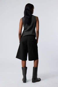 Knee Length Chino Short Black