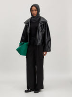 Lade das Bild in den Galerie-Viewer, Agatha Jacket Black
