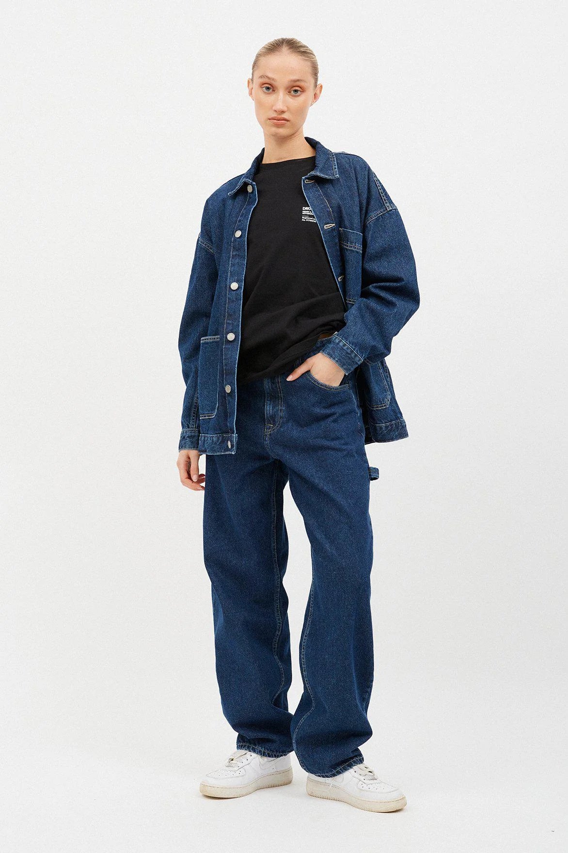 Faye Worker Pebble Dark Retro