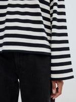 Lade das Bild in den Galerie-Viewer, Delfia Longsleeve
