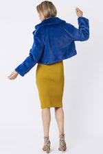 Lade das Bild in den Galerie-Viewer, Blue Faux Fur Cropped Coat
