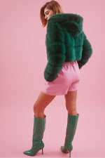 Lade das Bild in den Galerie-Viewer, Hooded Bamboo Faux Fur Coat Green
