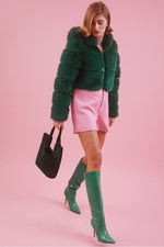 Lade das Bild in den Galerie-Viewer, Hooded Bamboo Faux Fur Coat Green
