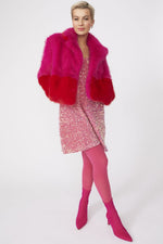 Lade das Bild in den Galerie-Viewer, Pink Faux Fur Colour Blok Jacket
