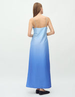 Lade das Bild in den Galerie-Viewer, Paulia Dress Ultramarine Fade
