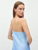 Lade das Bild in den Galerie-Viewer, Paulia Dress Ultramarine Fade
