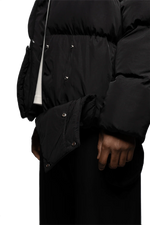 Lade das Bild in den Galerie-Viewer, Functional Puffer Vest/Jacket Black
