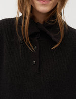 Lade das Bild in den Galerie-Viewer, Tristiana Scarf Black
